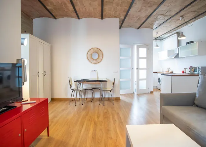 51no1058 - Bright 1bed Flat In Poble Sec Apartment Barcelona